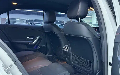 Mercedes-Benz A-Класс, 2023 год, 1 727 000 рублей, 12 фотография