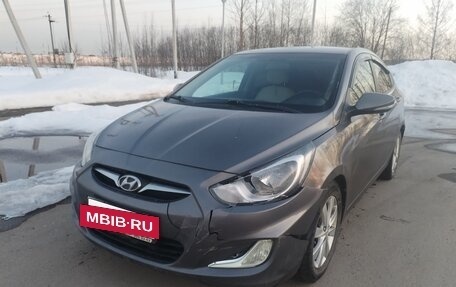 Hyundai Solaris II рестайлинг, 2012 год, 450 000 рублей, 6 фотография
