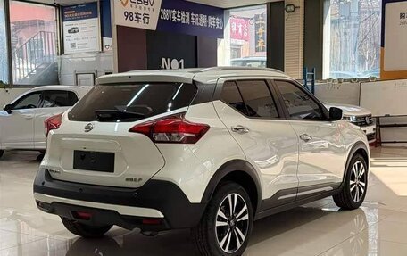 Nissan Kicks I, 2022 год, 1 770 000 рублей, 4 фотография