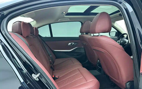 BMW 3 серия, 2023 год, 3 580 000 рублей, 12 фотография