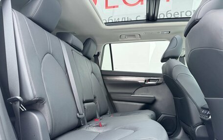 Toyota Highlander, 2025 год, 5 770 000 рублей, 17 фотография