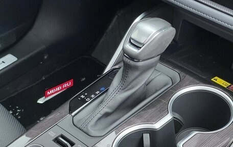 Toyota Highlander, 2025 год, 5 770 000 рублей, 22 фотография