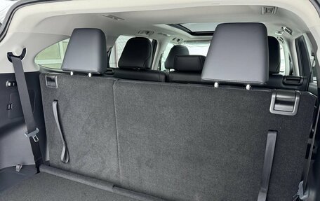 Toyota Highlander, 2025 год, 5 770 000 рублей, 26 фотография