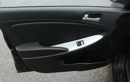 Hyundai Solaris II рестайлинг, 2012 год, 637 000 рублей, 8 фотография