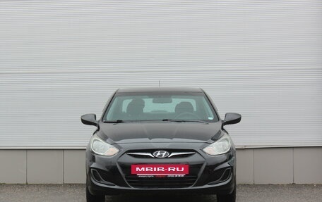 Hyundai Solaris II рестайлинг, 2012 год, 637 000 рублей, 3 фотография