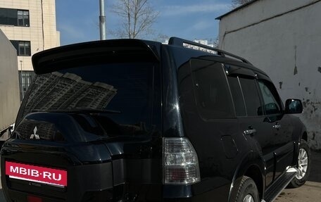 Mitsubishi Pajero IV, 2017 год, 2 990 000 рублей, 8 фотография