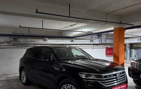 Volkswagen Touareg III, 2019 год, 5 400 000 рублей, 3 фотография