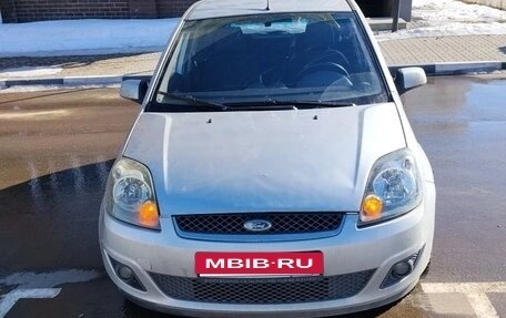 Ford Fiesta, 2006 год, 300 000 рублей, 3 фотография