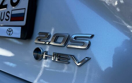 Toyota Camry, 2024 год, 3 950 000 рублей, 10 фотография