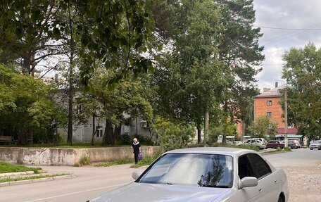 Toyota Crown, 1991 год, 400 000 рублей, 3 фотография