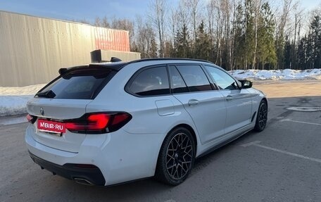 BMW 5 серия, 2021 год, 4 200 000 рублей, 4 фотография