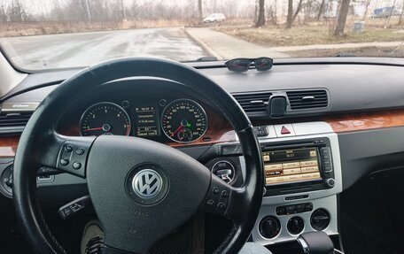 Volkswagen Passat B6, 2009 год, 740 000 рублей, 2 фотография