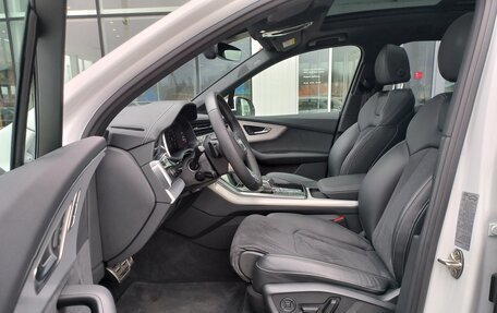 Audi Q7, 2024 год, 12 500 000 рублей, 38 фотография