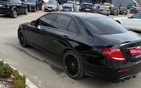 Mercedes-Benz E-Класс, 2018 год, 2 730 000 рублей, 7 фотография