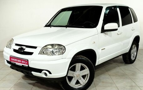 Chevrolet Niva I рестайлинг, 2017 год, 742 000 рублей, 1 фотография