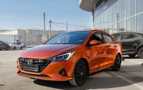 Hyundai Solaris II рестайлинг, 2021 год, 1 400 000 рублей, 1 фотография