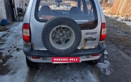 Chevrolet Niva I рестайлинг, 2004 год, 6 фотография