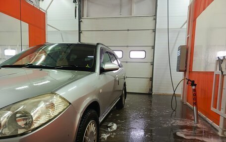 Nissan Wingroad III, 2002 год, 340 000 рублей, 4 фотография