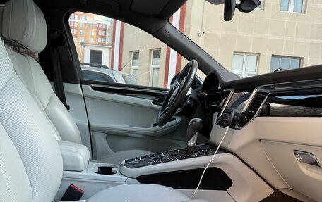 Porsche Macan I рестайлинг, 2017 год, 3 980 000 рублей, 13 фотография