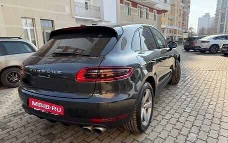 Porsche Macan I рестайлинг, 2017 год, 3 980 000 рублей, 4 фотография