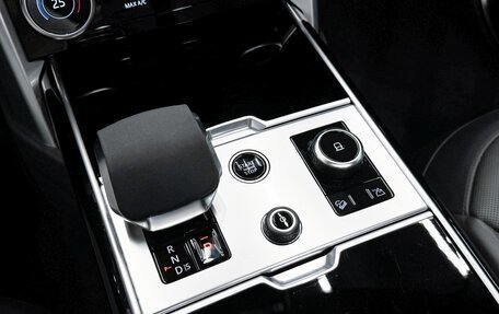 Land Rover Range Rover IV рестайлинг, 2023 год, 16 790 000 рублей, 18 фотография