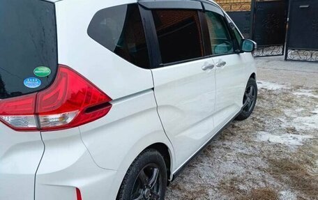 Honda Freed II, 2022 год, 1 450 000 рублей, 6 фотография