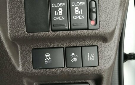 Honda Freed II, 2022 год, 1 450 000 рублей, 11 фотография