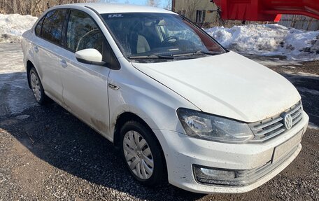 Volkswagen Polo VI (EU Market), 2016 год, 750 000 рублей, 1 фотография