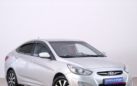 Hyundai Solaris II рестайлинг, 2012 год, 619 000 рублей, 1 фотография