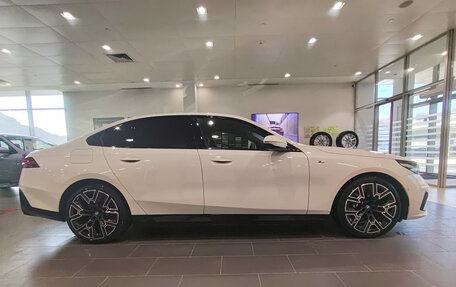 BMW 5 серия, 2025 год, 8 790 000 рублей, 8 фотография