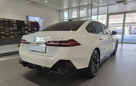 BMW 5 серия, 2025 год, 8 790 000 рублей, 9 фотография