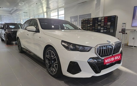 BMW 5 серия, 2025 год, 8 790 000 рублей, 7 фотография