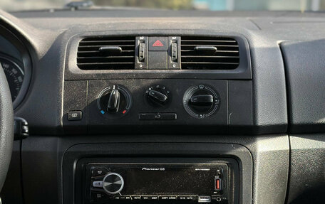 Skoda Fabia II, 2011 год, 470 000 рублей, 9 фотография