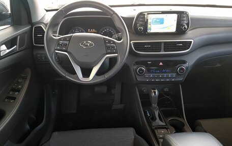 Hyundai Tucson III, 2018 год, 2 485 000 рублей, 2 фотография