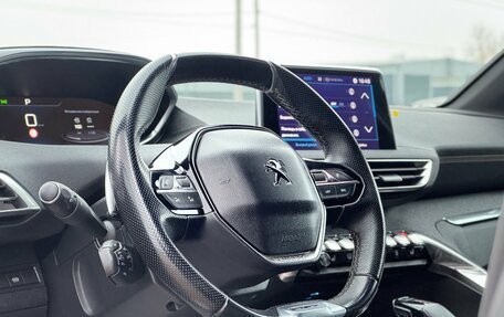 Peugeot 3008 II, 2018 год, 2 600 000 рублей, 10 фотография