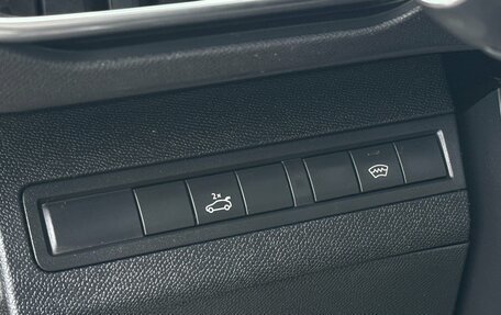 Peugeot 3008 II, 2018 год, 2 600 000 рублей, 26 фотография