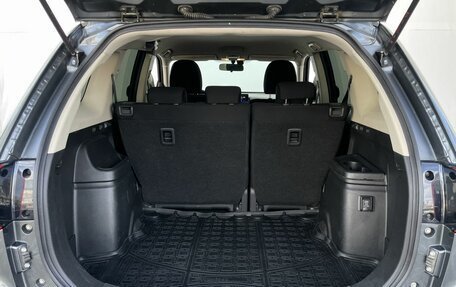 Mitsubishi Outlander III рестайлинг 3, 2017 год, 1 890 000 рублей, 7 фотография