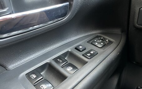 Mitsubishi Outlander III рестайлинг 3, 2017 год, 1 890 000 рублей, 15 фотография