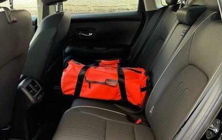 Honda HR-V, 2023 год, 2 800 000 рублей, 19 фотография