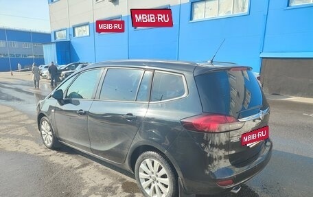 Opel Zafira C рестайлинг, 2014 год, 1 200 000 рублей, 2 фотография