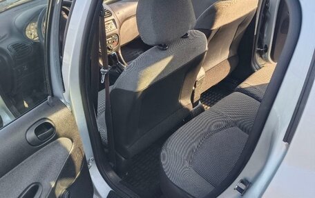 Peugeot 206, 2008 год, 240 000 рублей, 3 фотография