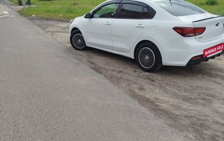 KIA Rio IV, 2020 год, 1 399 000 рублей, 5 фотография