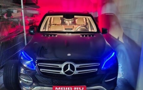 Mercedes-Benz GLE, 2015 год, 3 350 000 рублей, 2 фотография