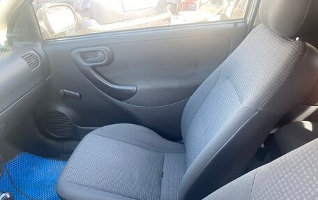 Opel Corsa C рестайлинг, 2002 год, 168 000 рублей, 8 фотография