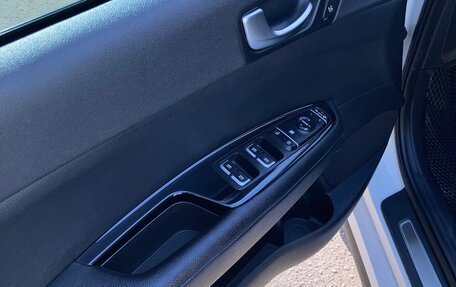 KIA Optima IV, 2017 год, 1 870 000 рублей, 7 фотография