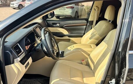 Toyota Highlander III, 2014 год, 2 950 000 рублей, 15 фотография