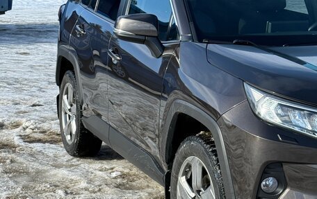 Toyota RAV4, 2020 год, 3 950 000 рублей, 6 фотография