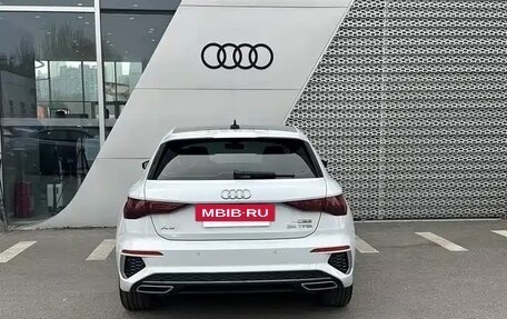 Audi A3, 2022 год, 1 985 000 рублей, 4 фотография