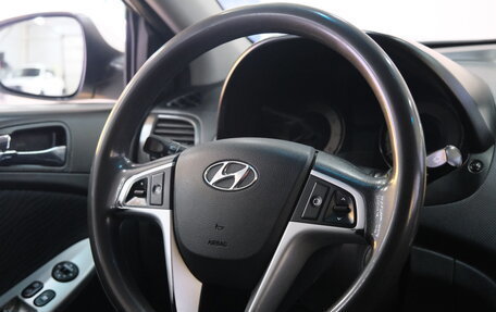 Hyundai Solaris II рестайлинг, 2012 год, 619 000 рублей, 13 фотография