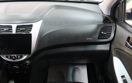 Hyundai Solaris II рестайлинг, 2012 год, 619 000 рублей, 18 фотография